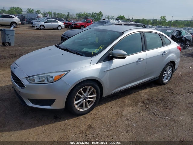 Ford FOCUS SE 2016 1FADP3F25GL251554 Image 2