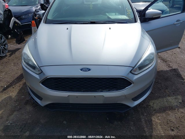 Ford FOCUS SE 2016 1FADP3F25GL251554 Image 6