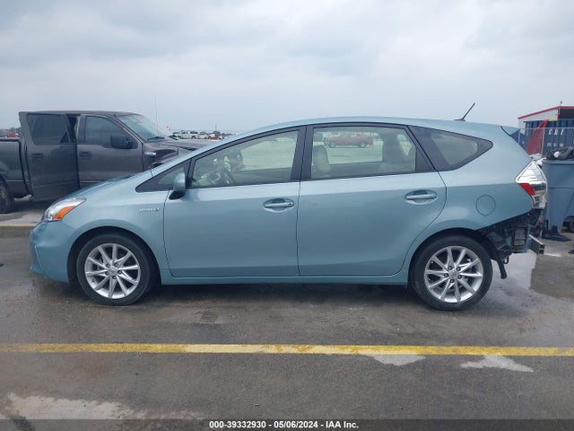 Toyota Prius V Five 2014 JTDZN3EU8EJ010606 Image 15