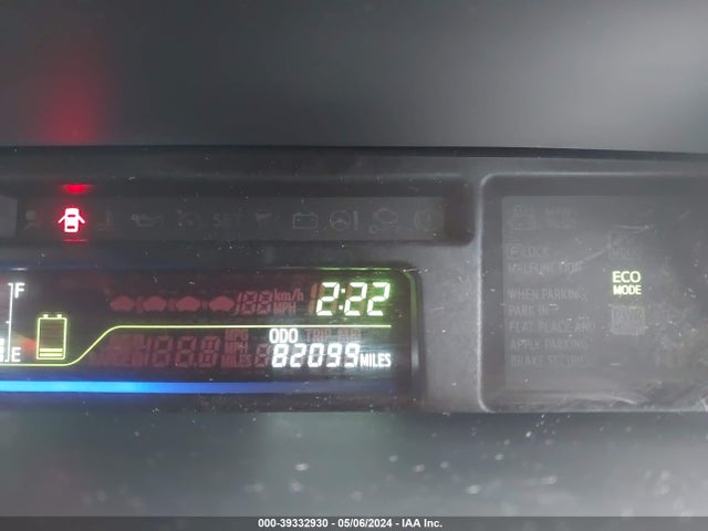 Toyota Prius V Five 2014 JTDZN3EU8EJ010606 Image 16