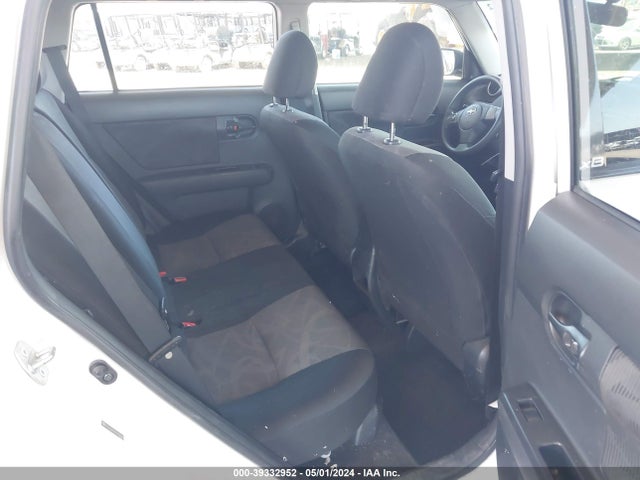 Scion XB 2014 JTLZE4FEXEJ058786 Image 8