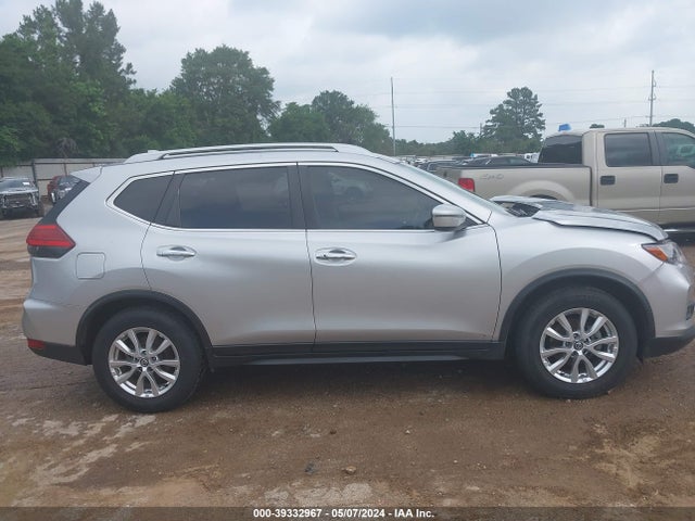 Nissan ROGUE SV 2017 JN8AT2MT1HW384976 Image 13