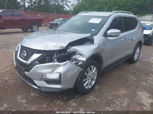 Nissan ROGUE SV 2017 JN8AT2MT1HW384976 Image 2