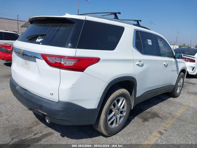 Chevrolet Traverse 1lt 2018 1GNERGKW4JJ242475 Image 4
