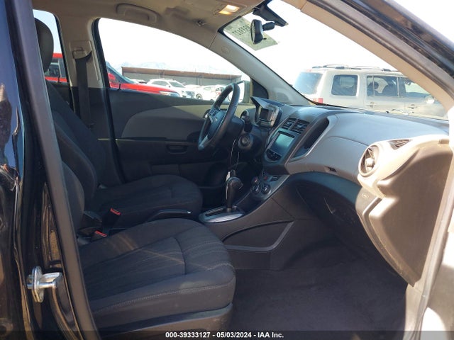 Chevrolet Sonic Lt Auto 2016 1G1JC6SH9G4182634 Image 5