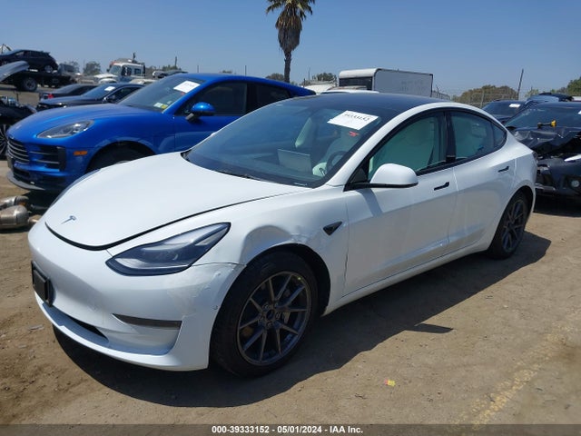 Tesla Model 3 Rear-wheel Drive 2022 5YJ3E1EA2NF353564 Image 2