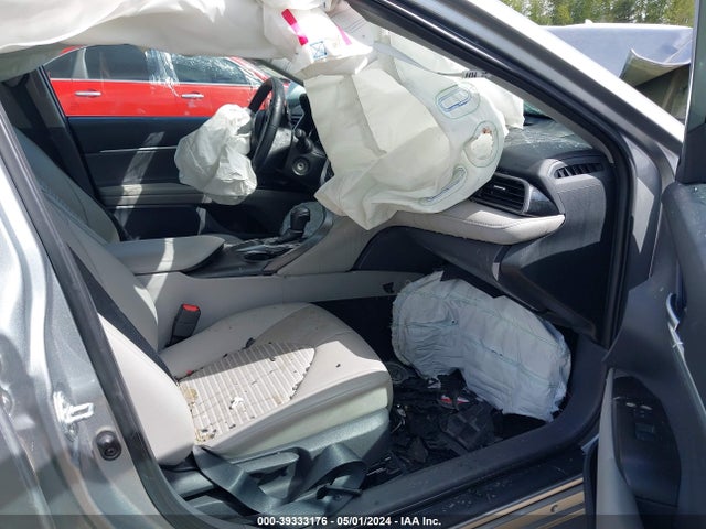 Toyota CAMRY SE 2022 4T1G11AK2NU667715 Image 5