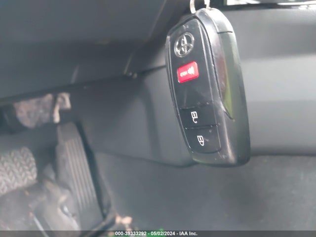 Toyota PRIUS XLE 2023 JTDACAAU4P3003124 Image 11