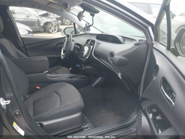 JTDKBRFU8H3050995 Toyota Prius