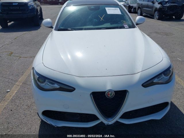 ZARFAMBNXK7604727 Alfa Romeo Giulia Ti Sport Rwd