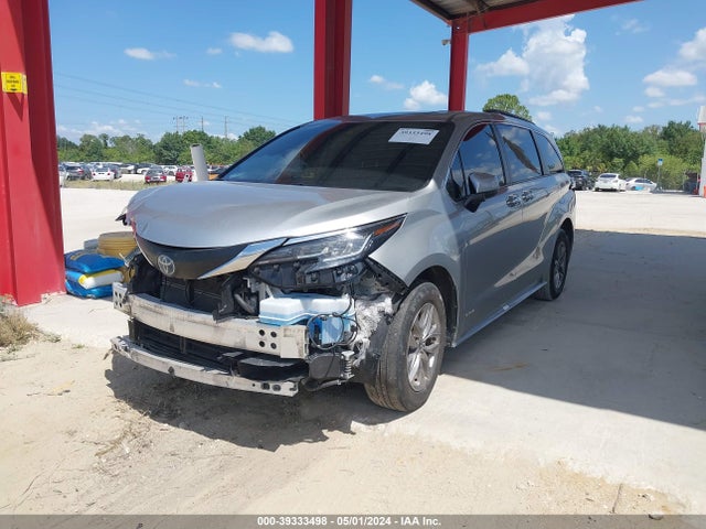 Toyota SIENNA XLE 2021 5TDYRKEC1MS052912 Image 2