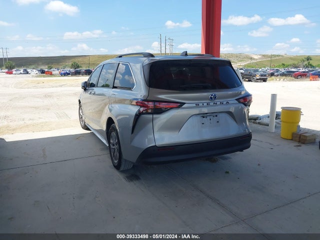 Toyota SIENNA XLE 2021 5TDYRKEC1MS052912 Image 3