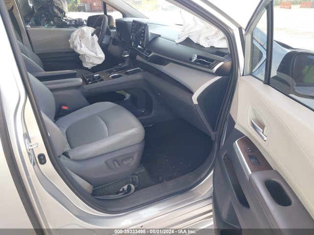 Toyota SIENNA XLE 2021 5TDYRKEC1MS052912 Image 5