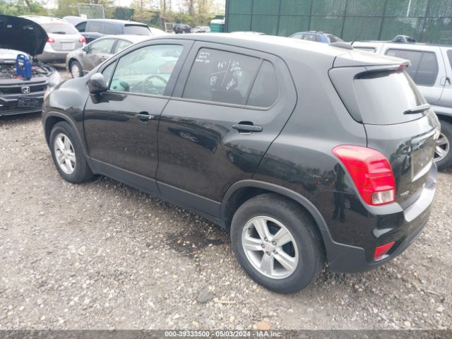 2020 CHEVROLET TRAX KL7CJKSB5LB052217 Photo 2