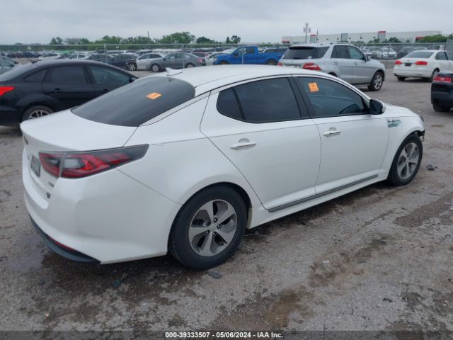 KNAGM4AD6E5072100 KIA Optima Hybrid Lx