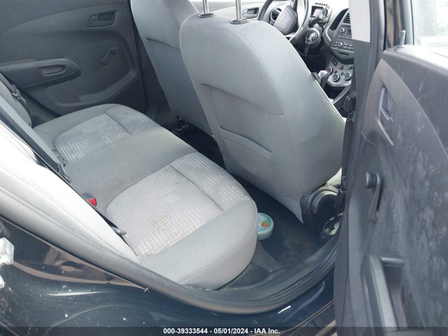 Chevrolet Sonic Ls Auto 2015 1G1JA5SG6F4130223 Image 8