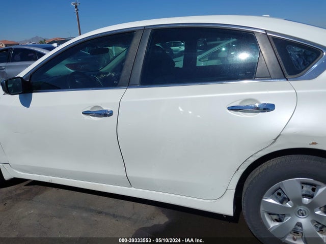 Nissan Altima 2.5 S 2015 1N4AL3AP2FN306921 Image 14