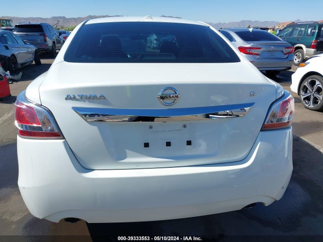 Nissan Altima 2.5 S 2015 1N4AL3AP2FN306921 Image 16