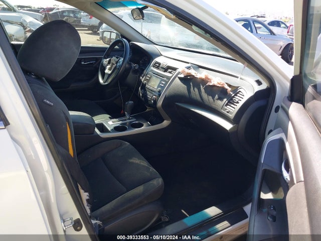 Nissan Altima 2.5 S 2015 1N4AL3AP2FN306921 Image 5