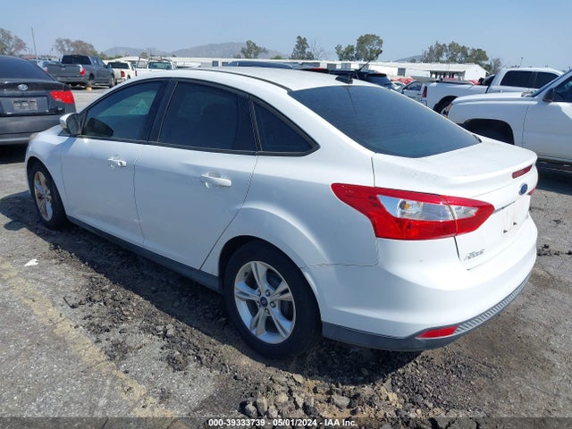 Ford FOCUS SE 2014 1FADP3F22EL118697 Image 3