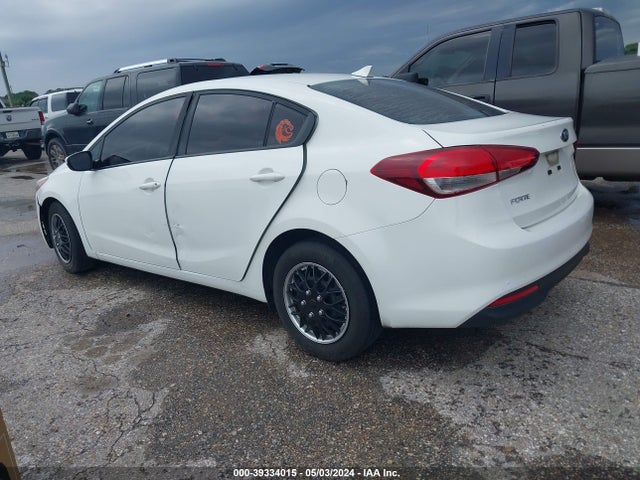 KIA FORTE LX 2017 3KPFK4A79HE079212 Image 3