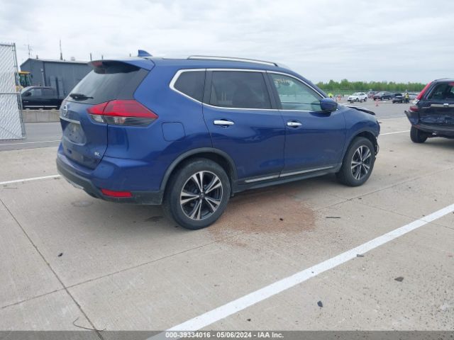 JN8AT2MTXJW456487 Nissan Rogue Sl