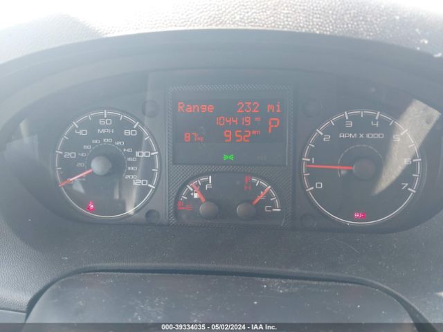 3C6TRVAG9KE516421 RAM Promaster 1500 Low Roof 136 Wb