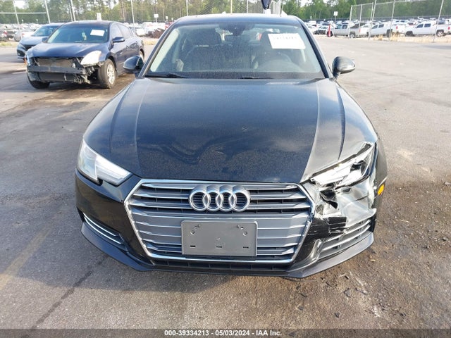 WAUGNAF41HN023928 Audi A4 2.0t Premium