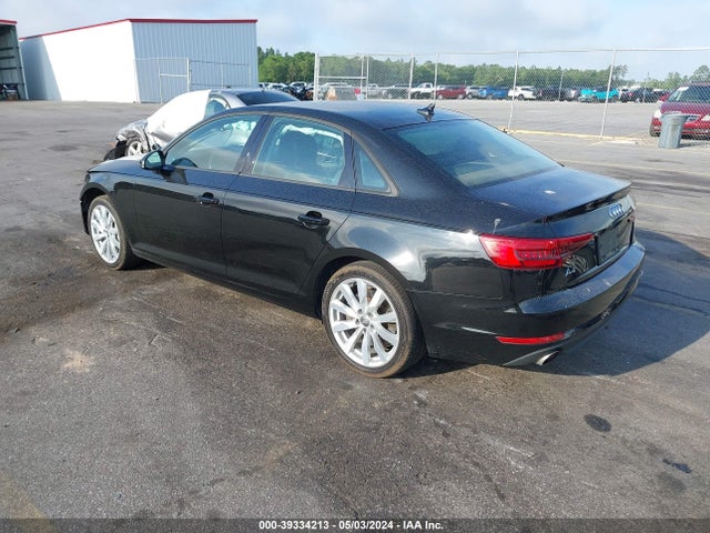 WAUGNAF41HN023928 Audi A4 2.0t Premium