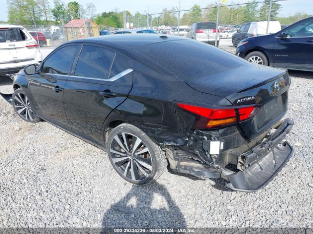 1N4BL4CW7NN373091 Nissan Altima Sr Intelligent Awd