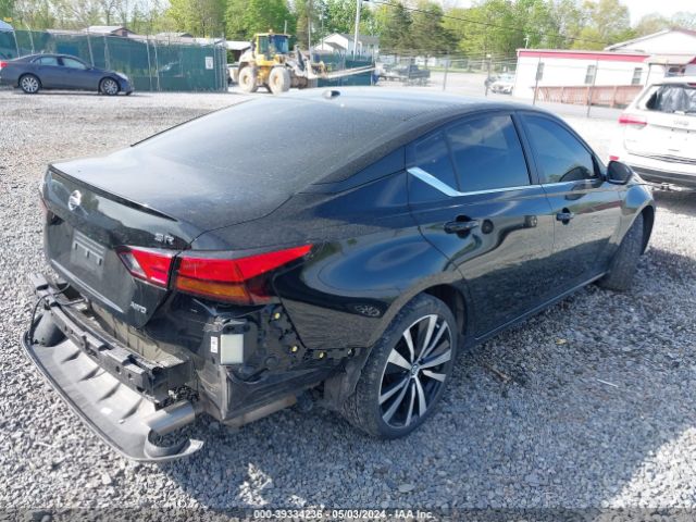 1N4BL4CW7NN373091 Nissan Altima Sr Intelligent Awd