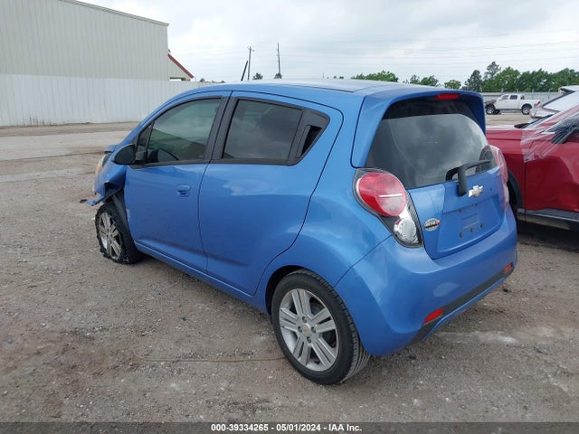 Chevrolet Spark 1lt Auto 2014 KL8CD6S96EC486537 Image 3