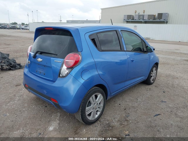 Chevrolet Spark 1lt Auto 2014 KL8CD6S96EC486537 Image 4