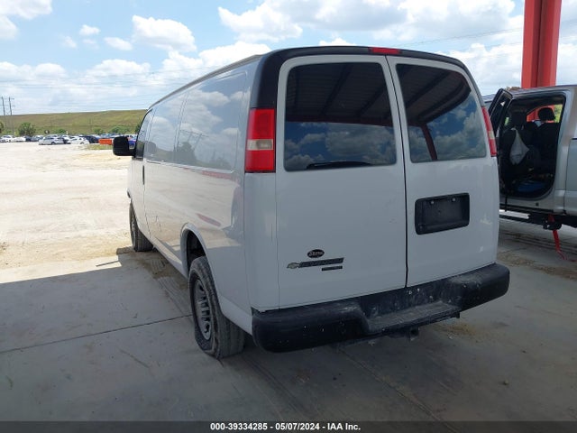 Chevrolet Express 2500 Work Van 2014 1GCWGFBAXE1163058 Image 3