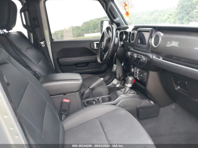 1C4HJXEN2LW198742 Jeep Wrangler Unlimited Sahara 4x4