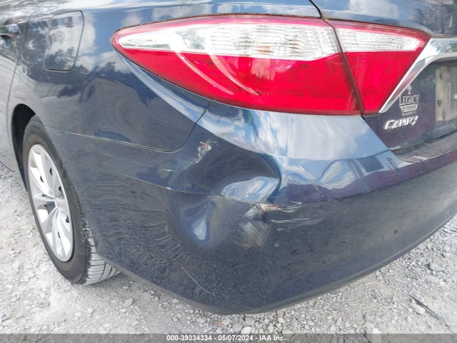 Toyota CAMRY LE 2016 4T4BF1FK5GR575026 Image 17