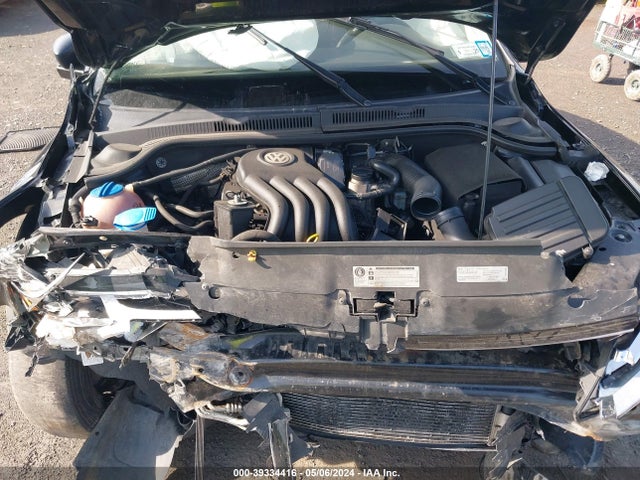 3VW1K7AJ8FM280039 Volkswagen Jetta 2.0l S