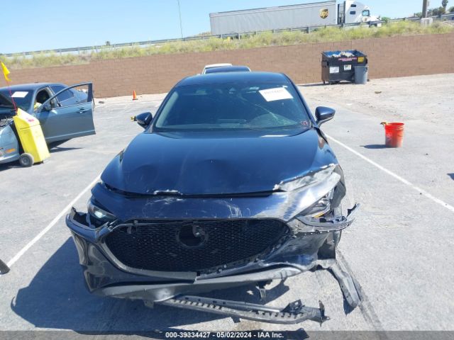 JM1BPAKLXN1504154 Mazda Mazda3 Select
