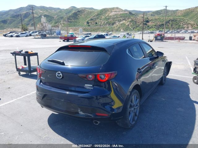 JM1BPAKLXN1504154 Mazda Mazda3 Select