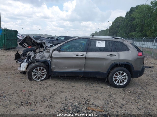 1C4PJMCB3MD149422 Jeep Cherokee Latitude 4x4