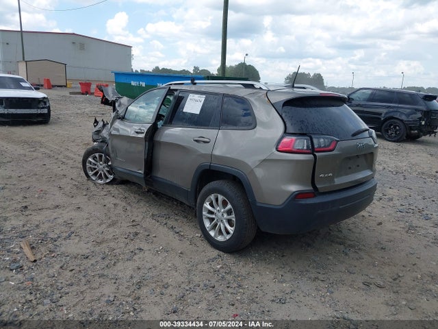 1C4PJMCB3MD149422 Jeep Cherokee Latitude 4x4