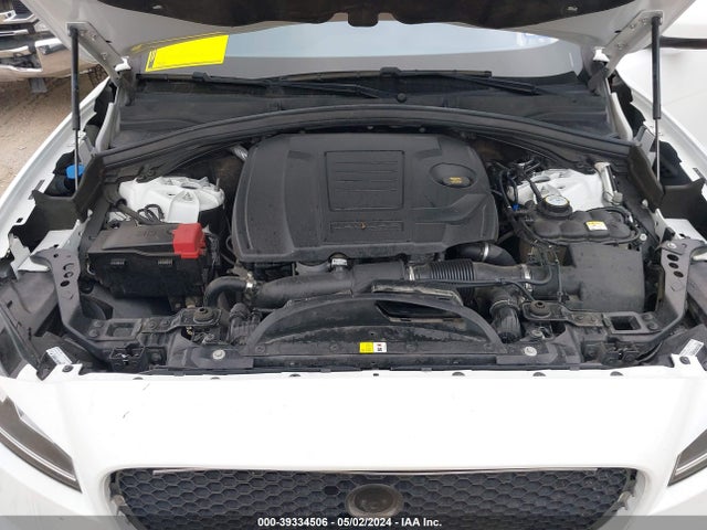 2018 JAGUAR F-PACE SADCJ2GX6JA236970 Photo 9