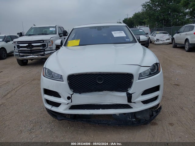 SADCJ2GX6JA236970 Jaguar F-pace 30t Premium
