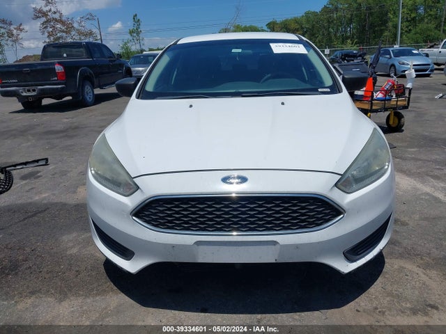 Ford FOCUS S 2016 1FADP3E23GL343019 Image 12