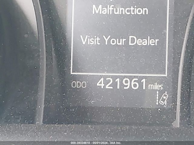 4T1B11HK8JU051527 Toyota CAMRY LE