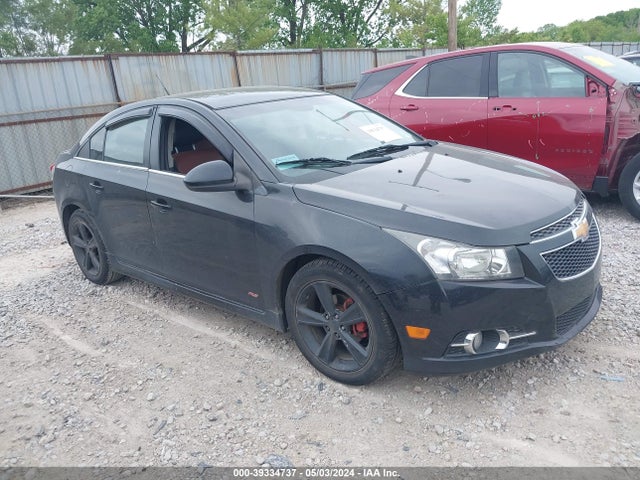 2014 1G1PE5SB0E7265679 main image