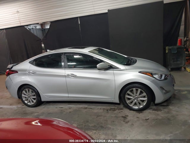 Hyundai ELANTRA SE 2015 5NPDH4AE4FH593871 Image 13