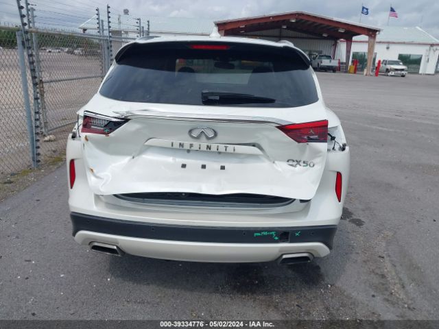3PCAJ5BA8MF122729 Infiniti Qx50 Luxe