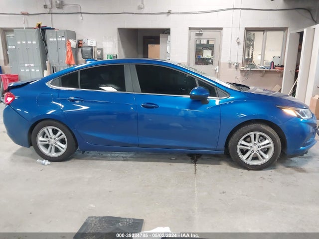 Chevrolet Cruze Lt Auto 2018 1G1BE5SM7J7194843 Image 13