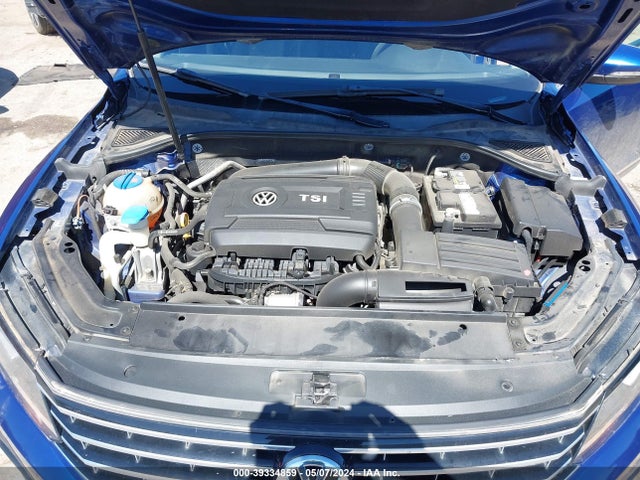 1VWAT7A32GC032810 Volkswagen Passat 1.8t S
